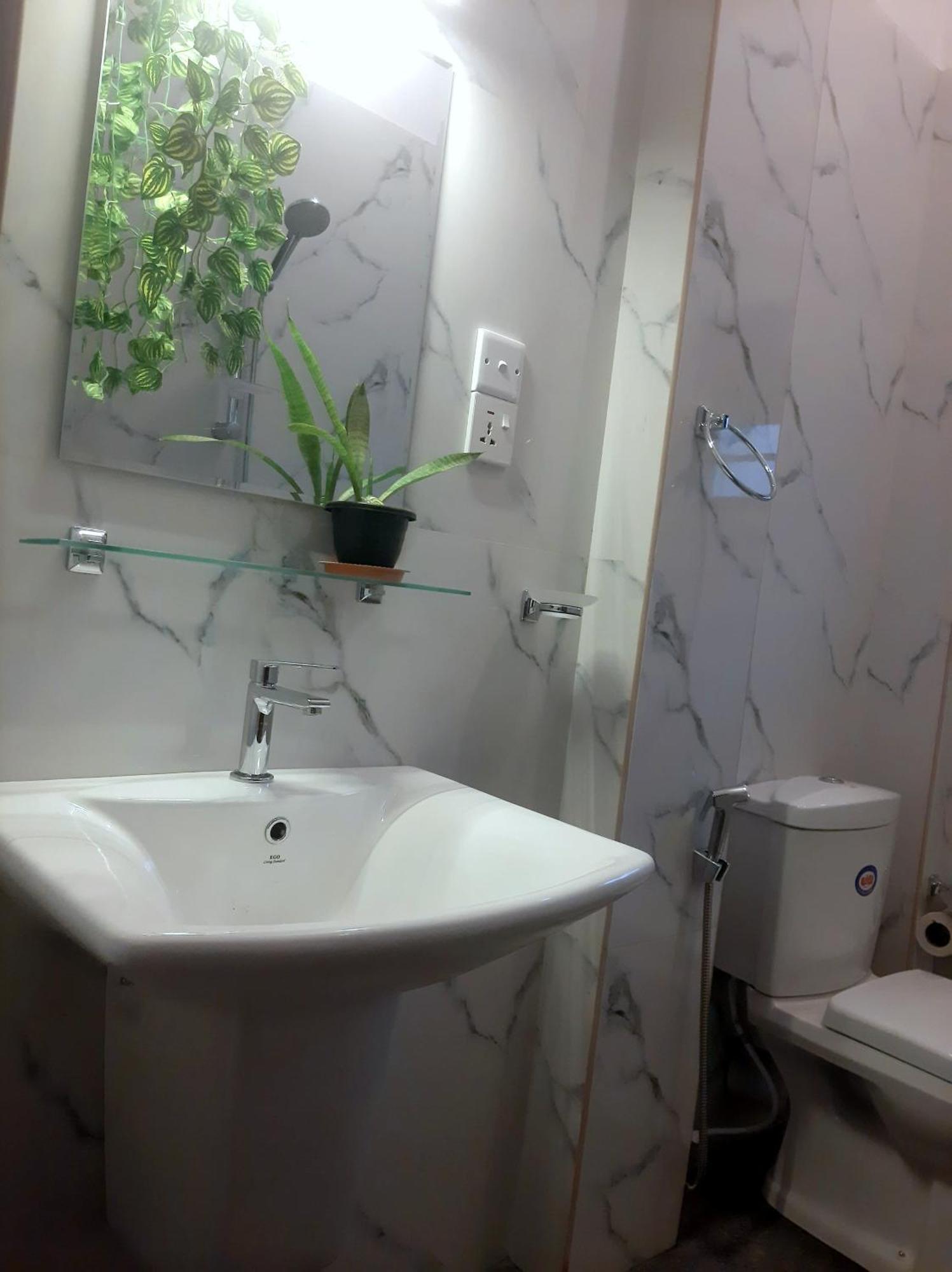 Weerakoon Garden Guest Hotel Hikkaduwa Ngoại thất bức ảnh